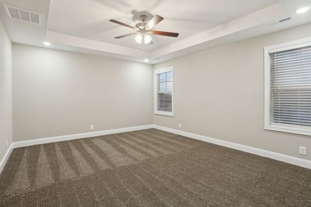 954 Tufnel Dr, Clarksville, TN 37040