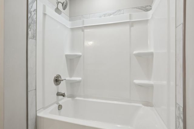 954 Tufnel Dr, Clarksville, TN 37040