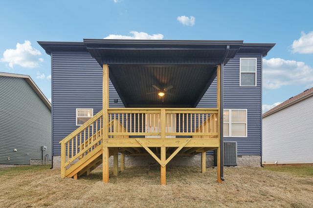 954 Tufnel Dr, Clarksville, TN 37040