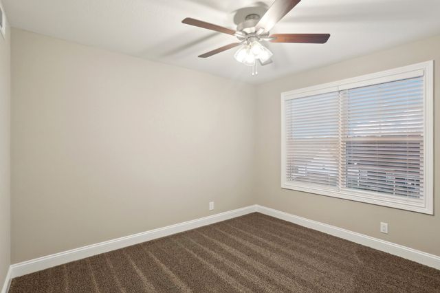 954 Tufnel Dr, Clarksville, TN 37040