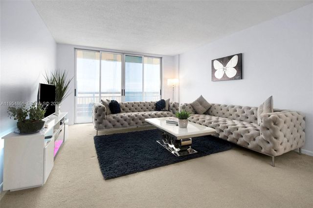 555 NW 4th Ave 4150, Boca Raton, FL 33432