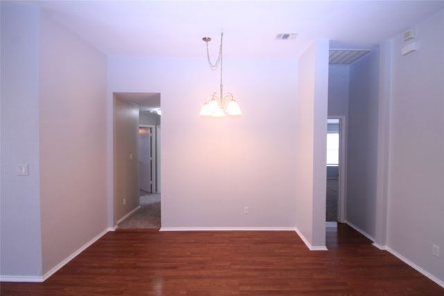 824 Dixon Lane, Denton, TX 76207