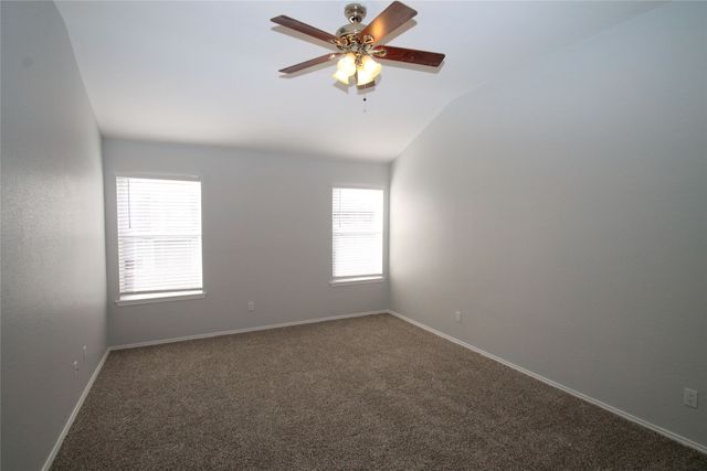 824 Dixon Lane, Denton, TX 76207