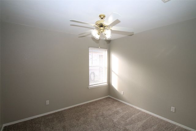 824 Dixon Lane, Denton, TX 76207