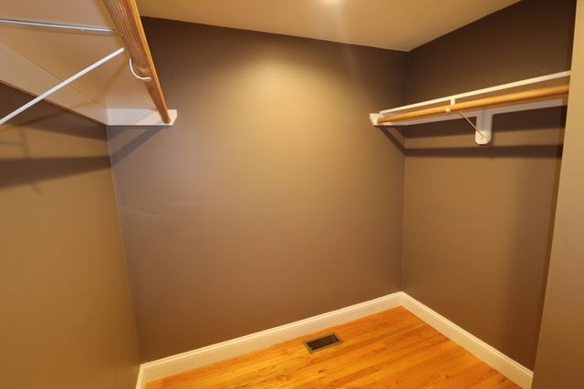329 Bridge St, Dedham, MA 02026