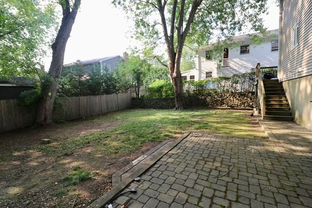 329 Bridge St, Dedham, MA 02026