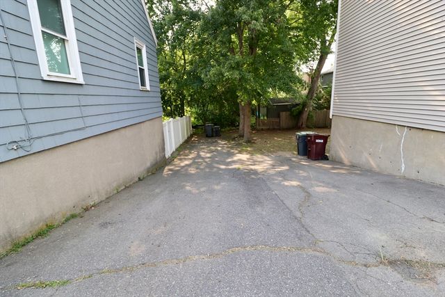 329 Bridge St, Dedham, MA 02026