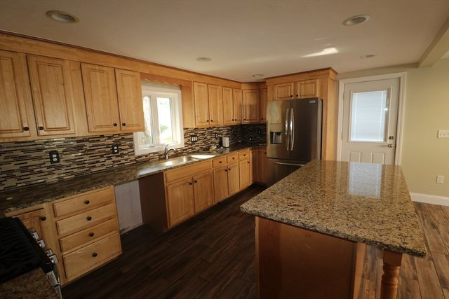 329 Bridge St, Dedham, MA 02026