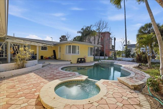 16007 GULF BOULEVARD, Redington Beach, FL 33708