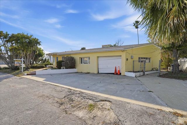 16007 GULF BOULEVARD, Redington Beach, FL 33708