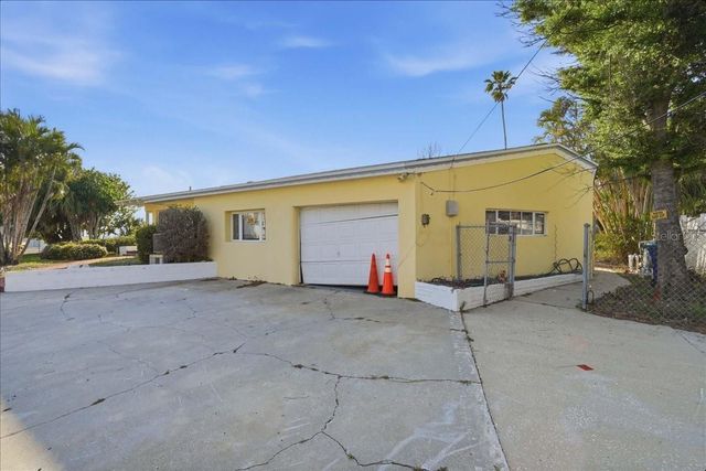 16007 GULF BOULEVARD, Redington Beach, FL 33708