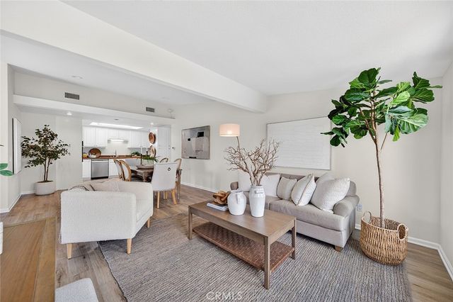 1125 Northwood, Seal Beach, CA 90740