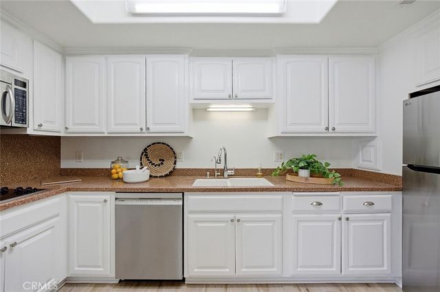 1125 Northwood, Seal Beach, CA 90740