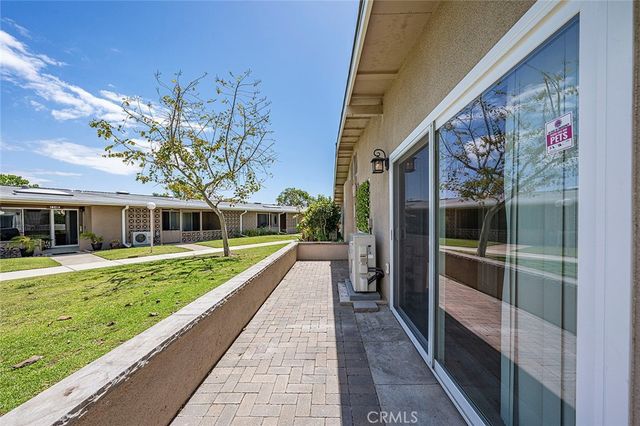 1125 Northwood, Seal Beach, CA 90740