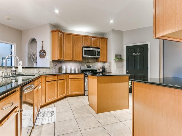 1808 Ada Sage Lane, Edmond, OK 73003