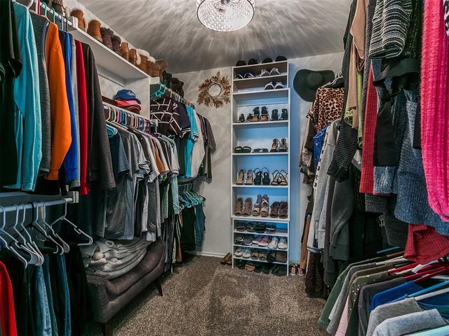 1808 Ada Sage Lane, Edmond, OK 73003