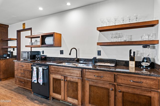 2784 Maplecrest Lane, Sevierville, TN 37876