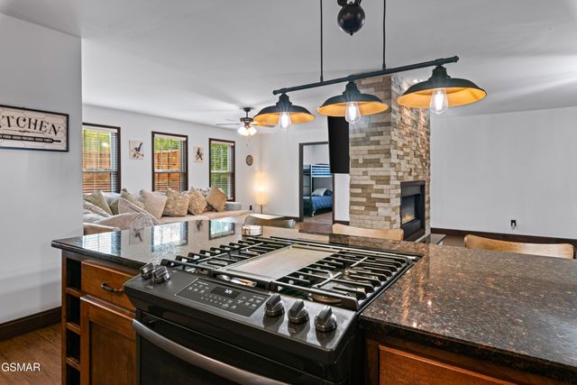 2784 Maplecrest Lane, Sevierville, TN 37876