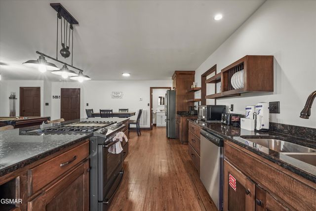 2784 Maplecrest Lane, Sevierville, TN 37876