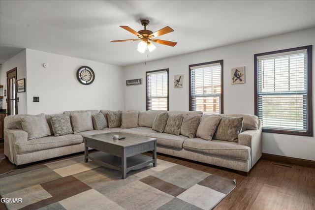 2784 Maplecrest Lane, Sevierville, TN 37876