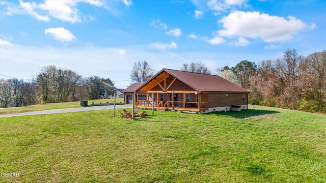 2784 Maplecrest Lane, Sevierville, TN 37876