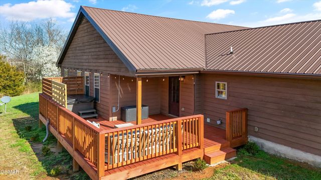 2784 Maplecrest Lane, Sevierville, TN 37876