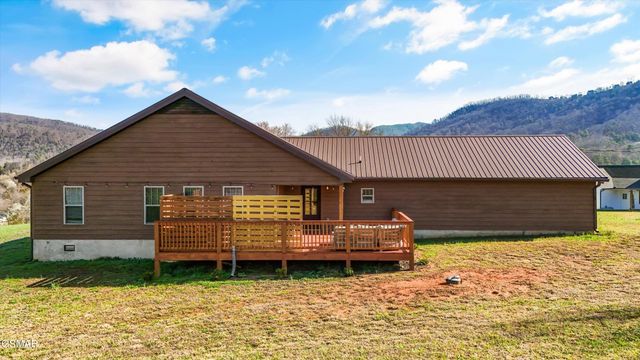 2784 Maplecrest Lane, Sevierville, TN 37876