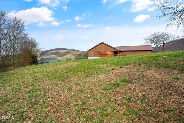 2784 Maplecrest Lane, Sevierville, TN 37876