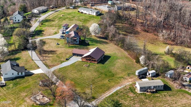 2784 Maplecrest Lane, Sevierville, TN 37876