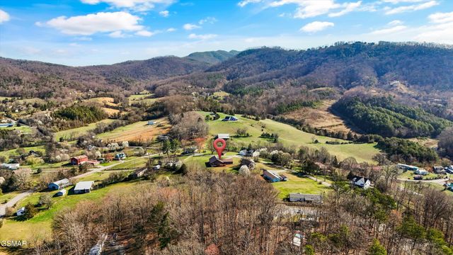 2784 Maplecrest Lane, Sevierville, TN 37876