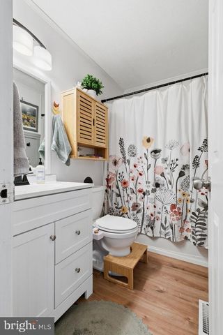 11006 DOE CIR, Fredericksburg, VA 22407