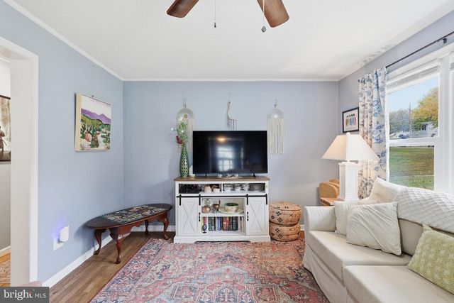 11006 DOE CIR, Fredericksburg, VA 22407