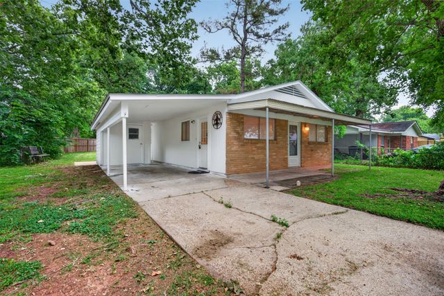 1422 Lampkin Street, Bossier City, LA 71111