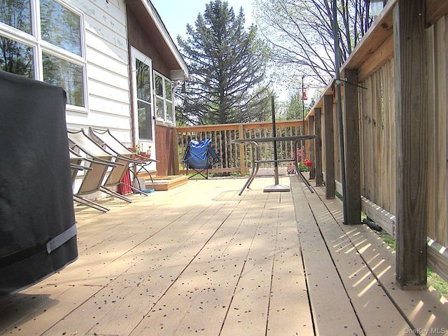 220-224 Hobbs Lane 220 224A 224B, Clinton Corners, NY 12514