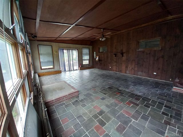 220-224 Hobbs Lane 220 224A 224B, Clinton Corners, NY 12514