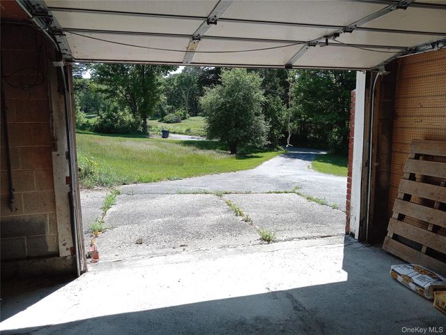 220-224 Hobbs Lane 220 224A 224B, Clinton Corners, NY 12514