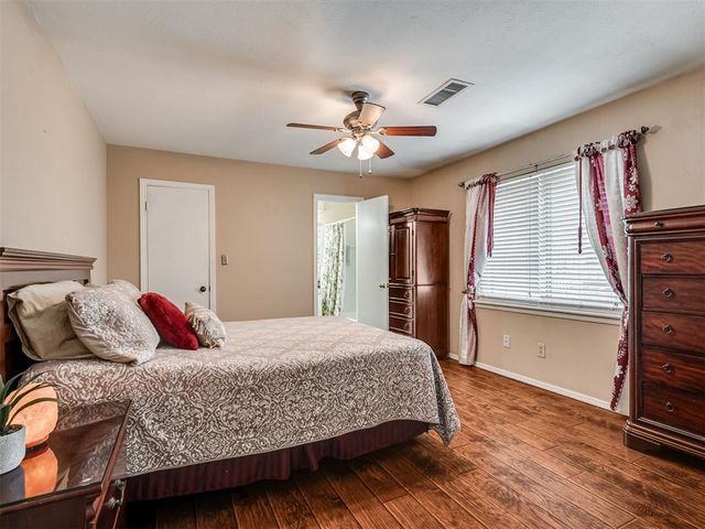2527 NW 62nd Street 219, Oklahoma City, OK 73112