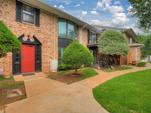 2527 NW 62nd Street 219, Oklahoma City, OK 73112