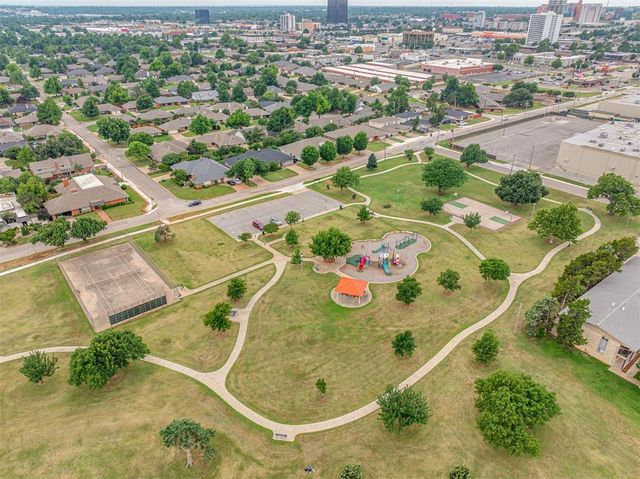 2527 NW 62nd Street 219, Oklahoma City, OK 73112