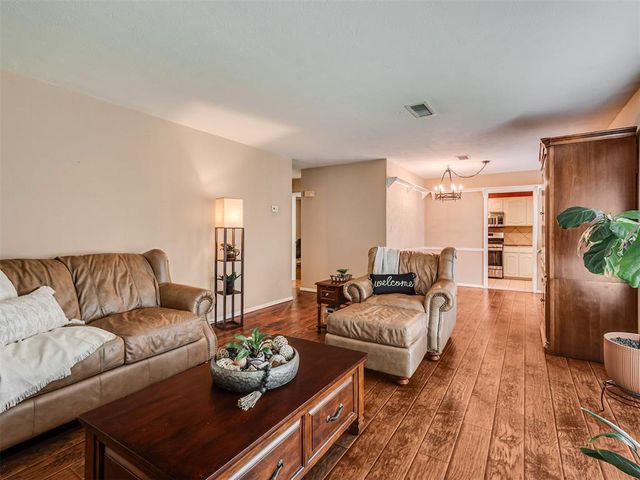 2527 NW 62nd Street 219, Oklahoma City, OK 73112