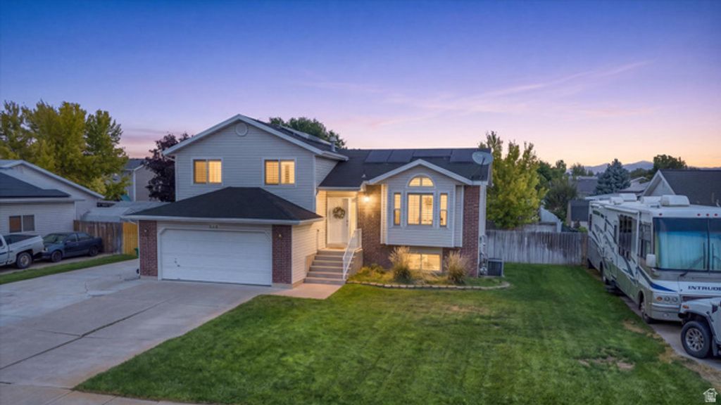538 W 375 N, Clearfield, UT 84015 — photo 2