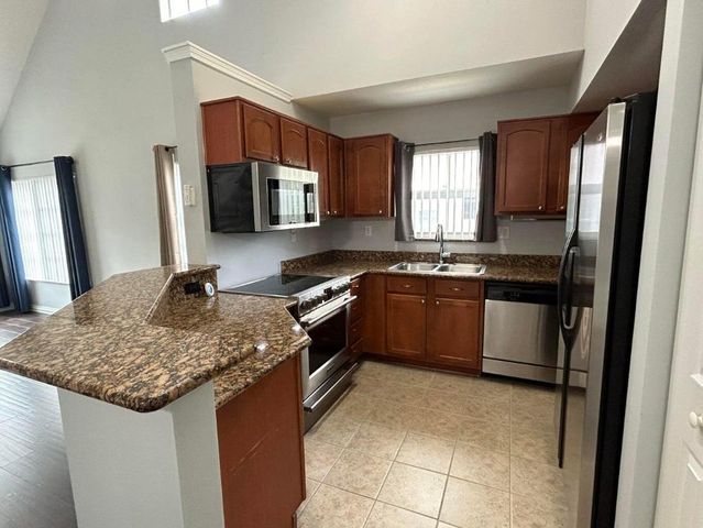 1637 SE Pomeroy Street, Stuart, FL 34997