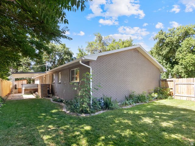 9 S 100 W, Kaysville, UT 84037