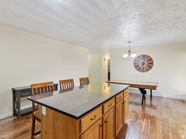 9 S 100 W, Kaysville, UT 84037