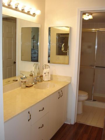 2580 NW 103rd Avenue 406, Sunrise, FL 33322