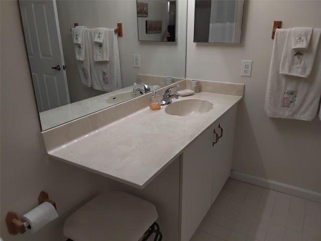 2580 NW 103rd Avenue 406, Sunrise, FL 33322