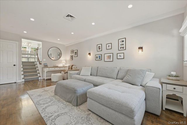 1924 Carroll Avenue, Merrick, NY 11566