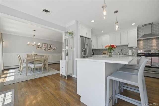 1924 Carroll Avenue, Merrick, NY 11566