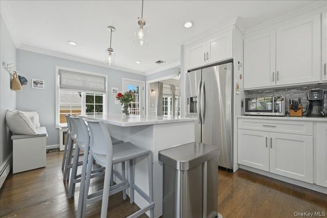1924 Carroll Avenue, Merrick, NY 11566