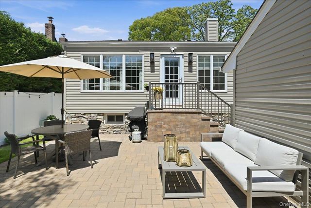 1924 Carroll Avenue, Merrick, NY 11566